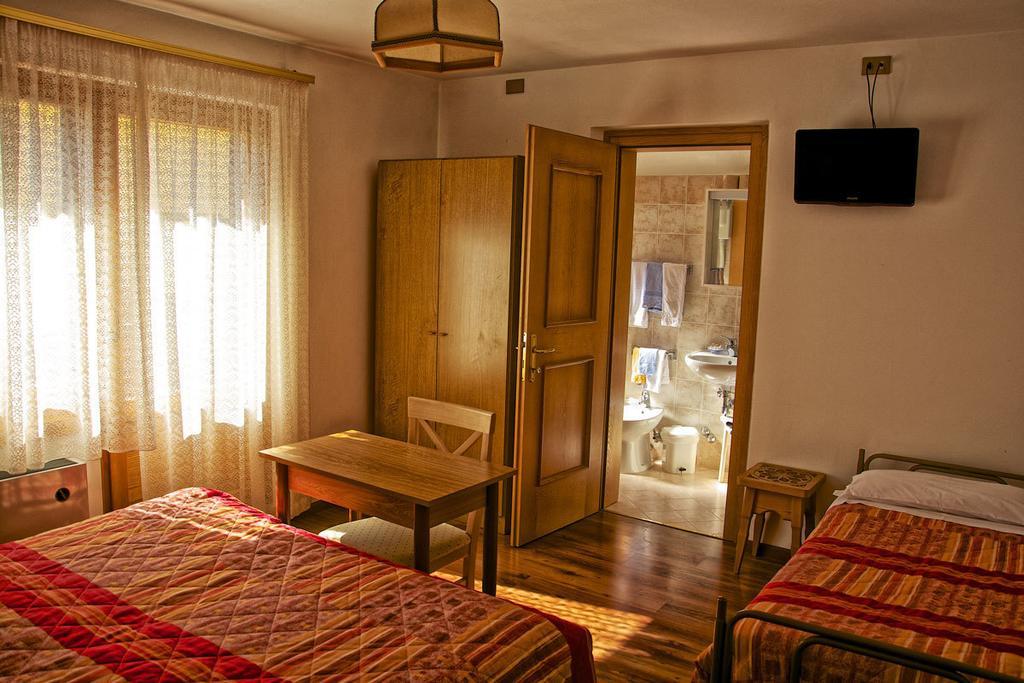 Albergo Ristorante Iris Auronzo di Cadore Eksteriør bilde